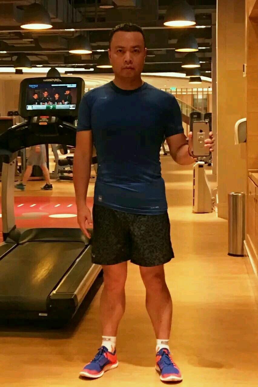 shock丨从xxl号胖大爷到m号帅欧巴央视主播沙桐经历了什么