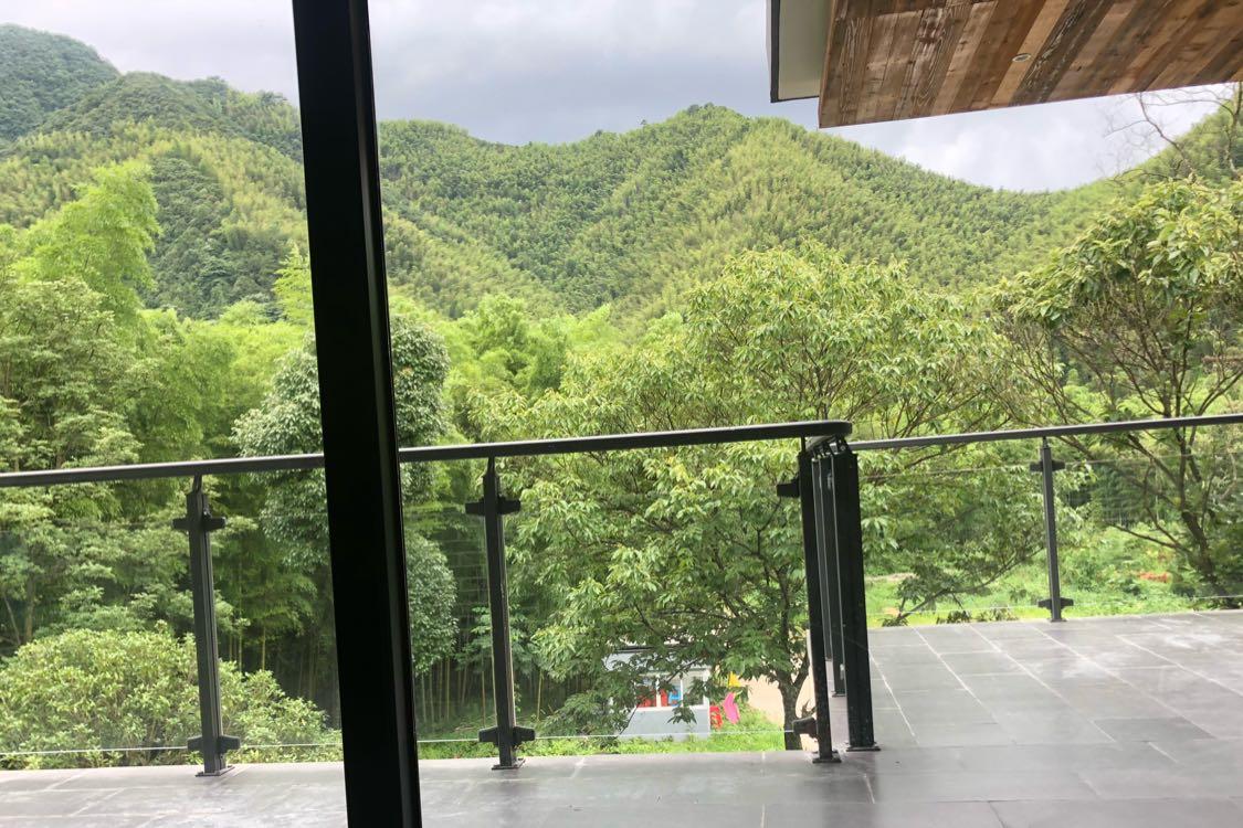 山河竹韵温泉民俗山庄川藏线边独特的竹园风韵宣城