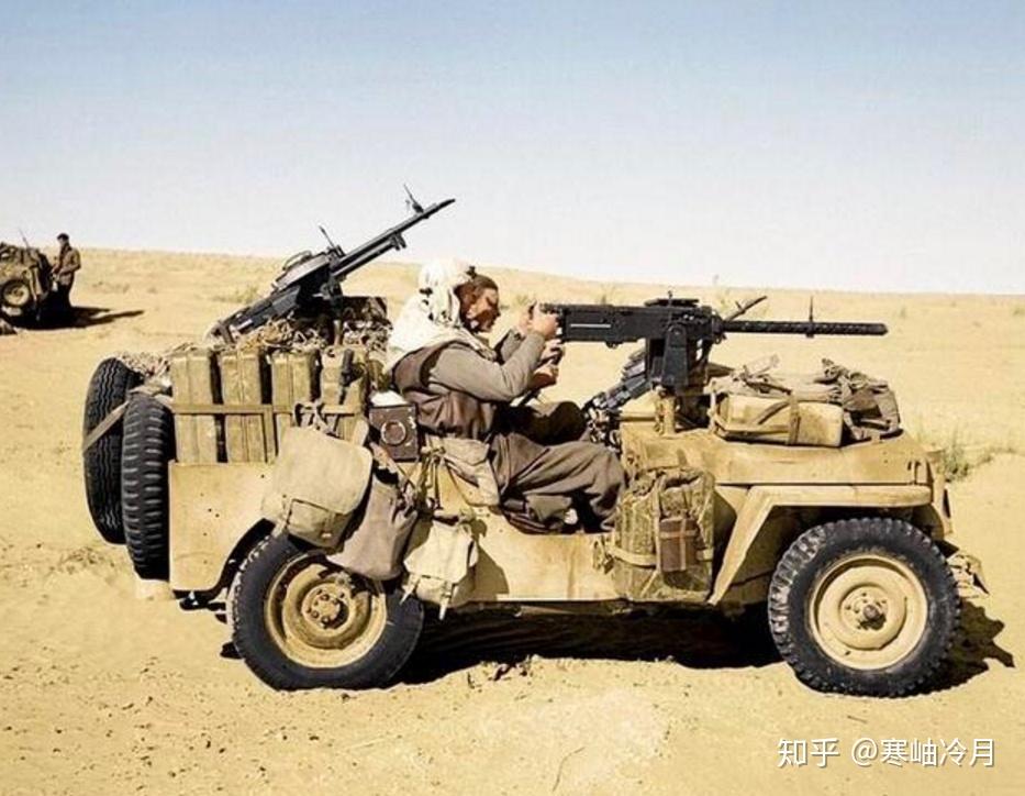 鉴于沙漠突击队良好的战绩,所以在考虑袭击利比亚的德军机场的队伍时
