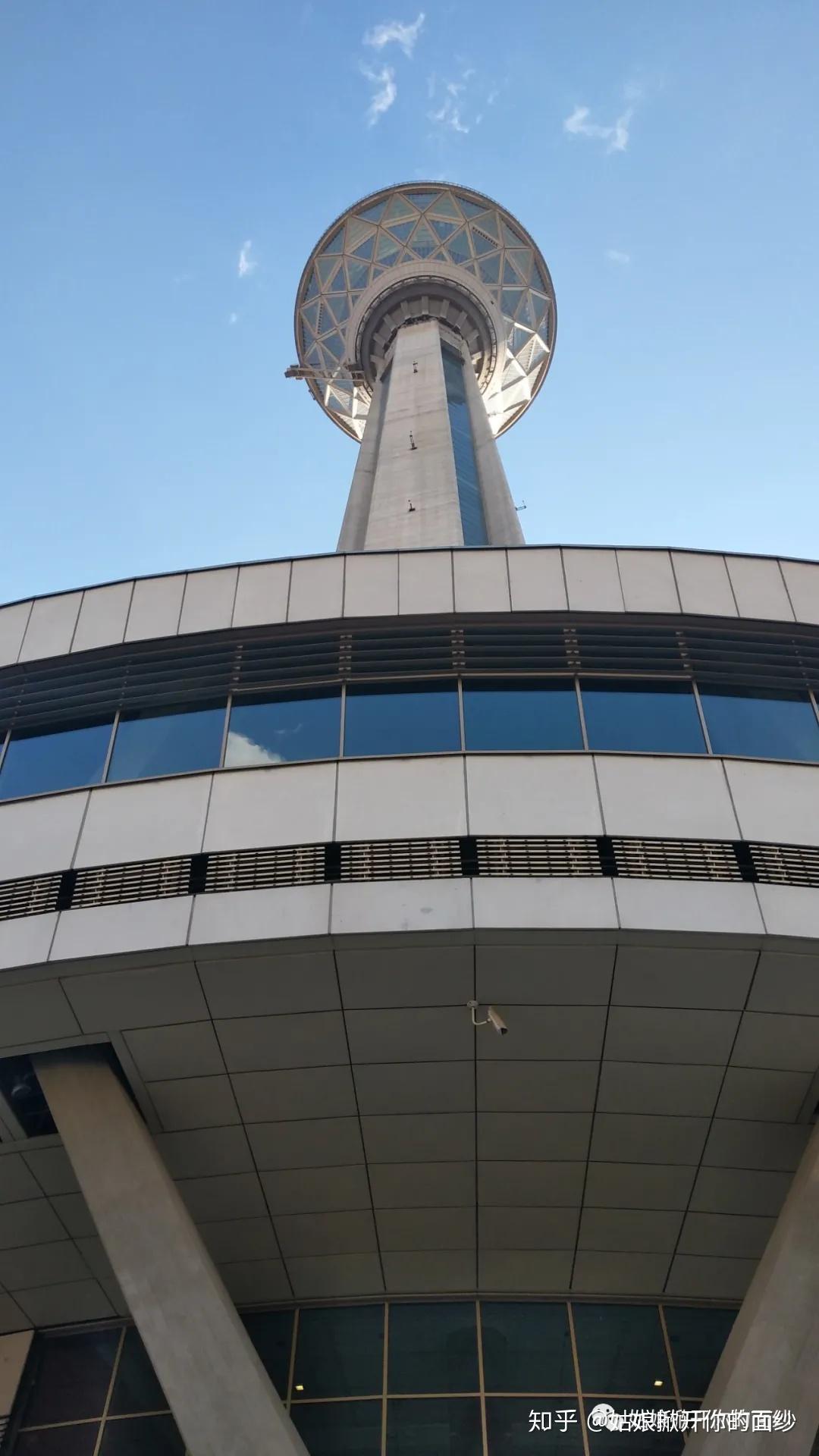 带你俯瞰德黑兰默德塔夜景