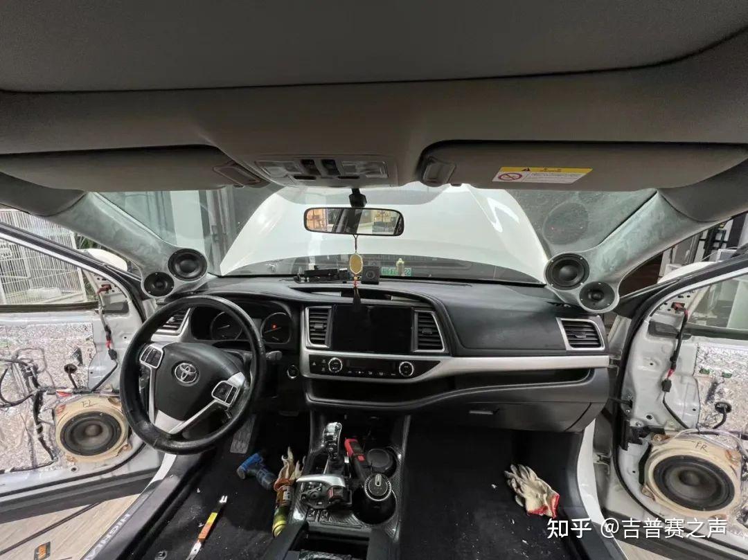 丰田汉兰达改装必出色音乐听得太有味道了