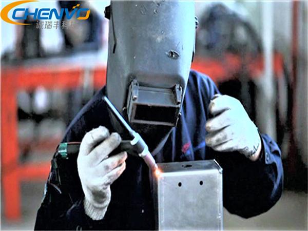 如何进行钣金焊接加工?