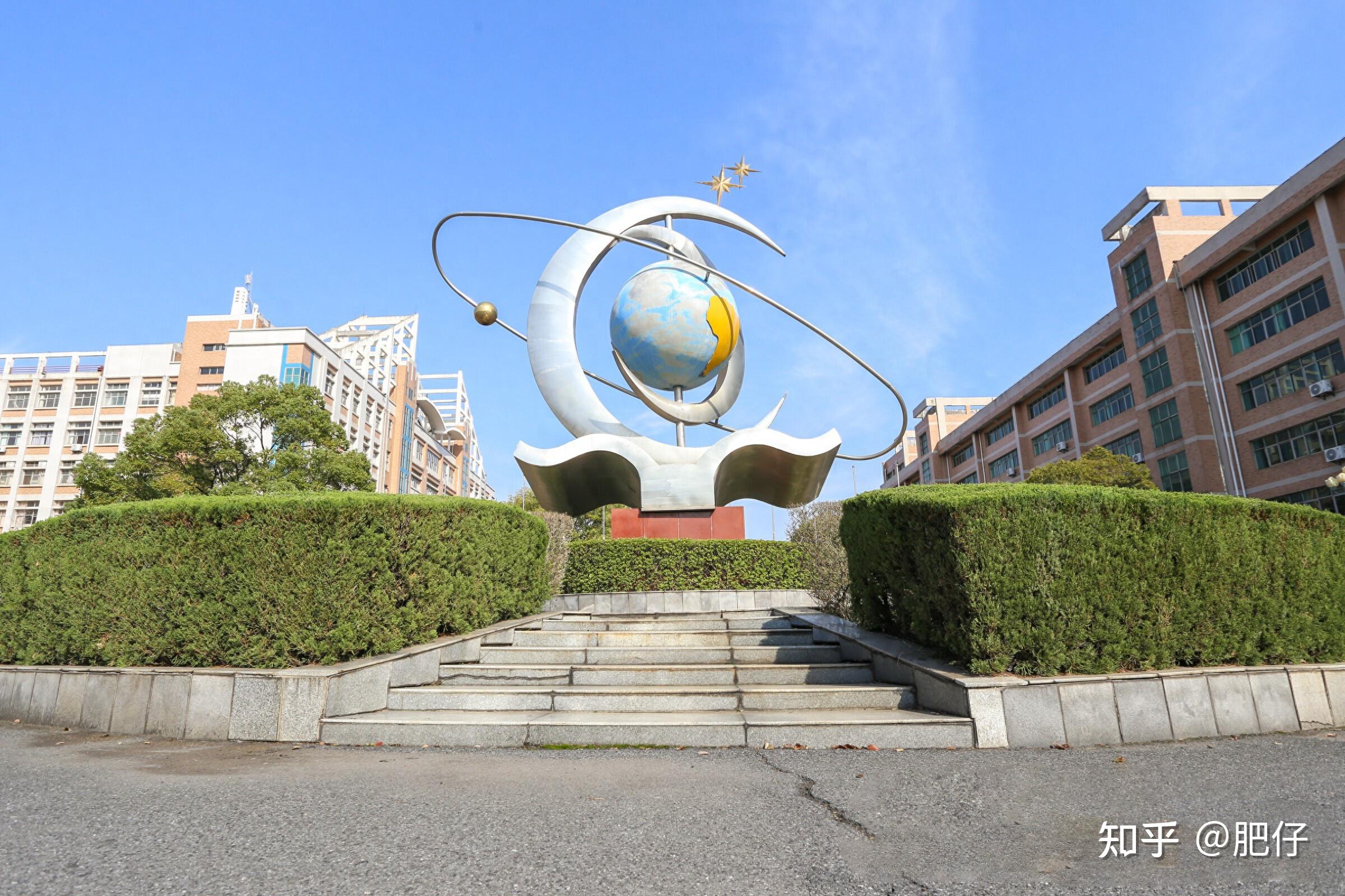 江西工程学院:当ai撞上教育,这所高校把课堂玩成了"科幻大片"!