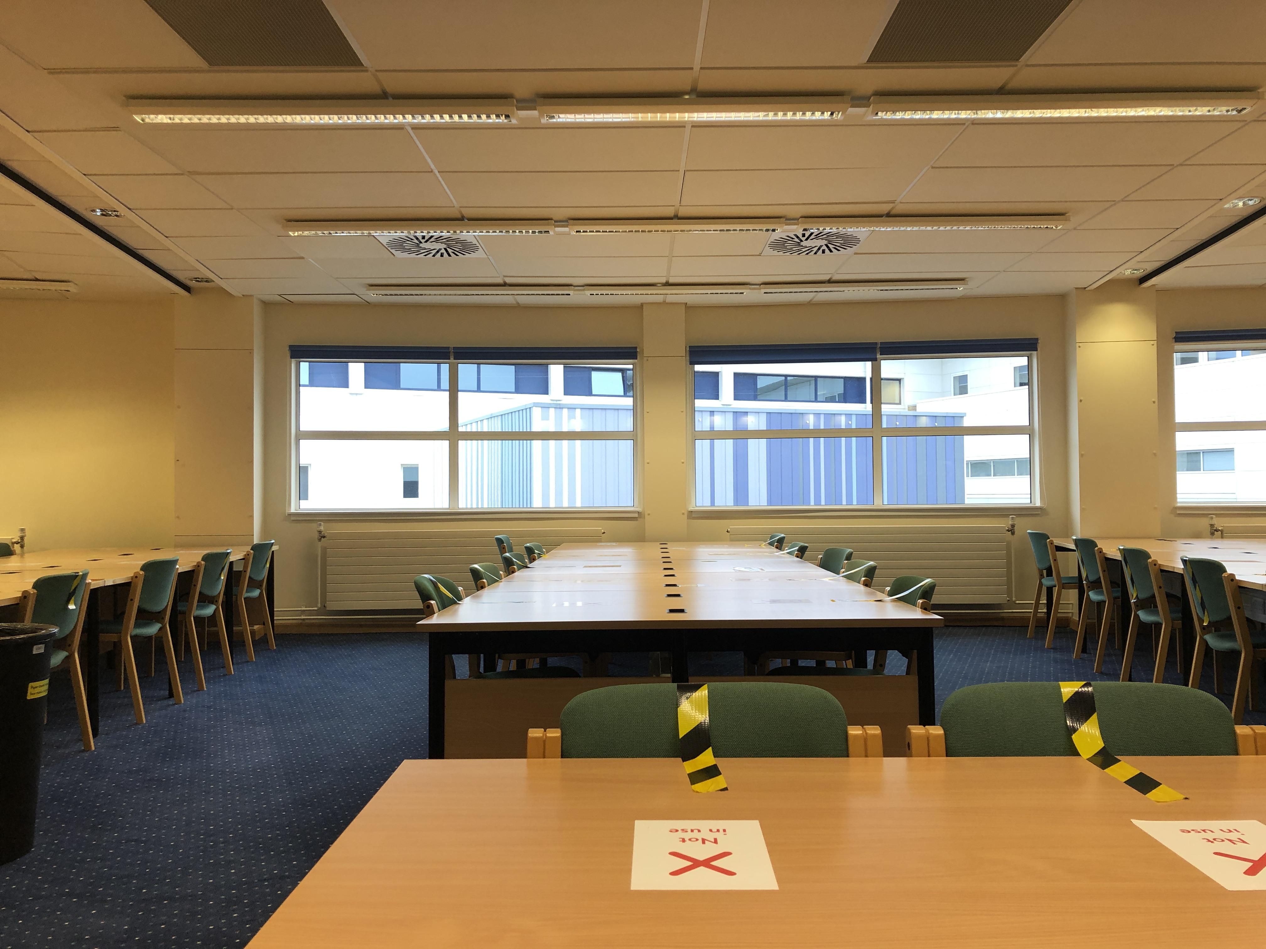 Volume 3｜爱丁堡大学图书馆盘点 知乎