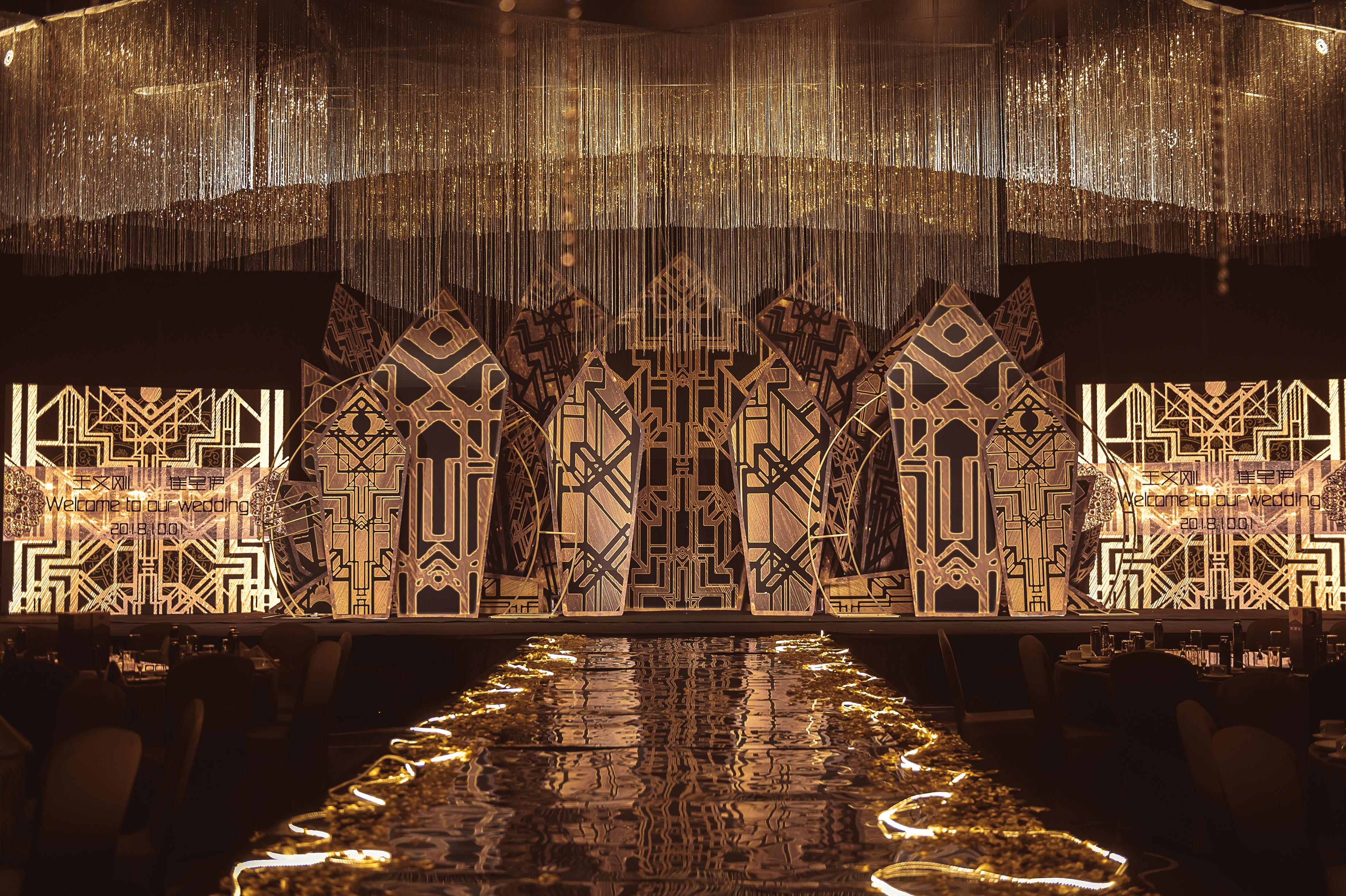 华灯初上带你闯入神秘的欧洲古堡重回盖茨比时代