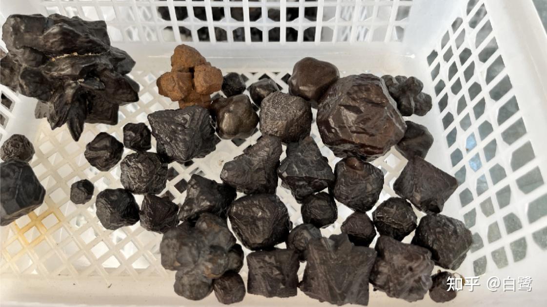 埃及褐铁矿及其他