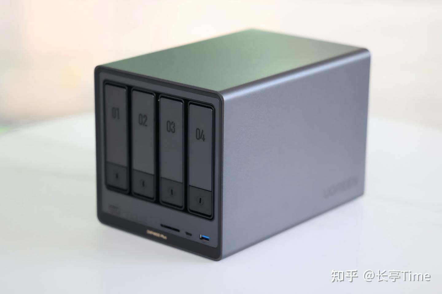 NAS也能给手游加速?《王者荣耀》极速更新不用等,绿联私有云DXP4800 Plus全面深度使用体验及测评