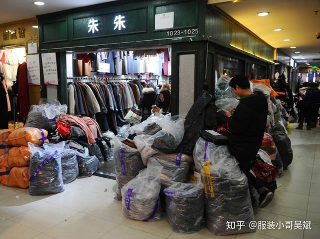 服装批发市场进货技巧帮助店主年入百万