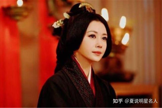 最后一个是某氏,张济遗孀,在《三国演义》这部小说中,被称为为邹夫人.