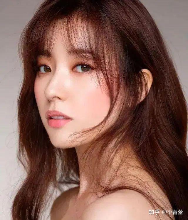 最新排名2024年韩国最美的10位女星出炉了宋慧乔冲进前3名