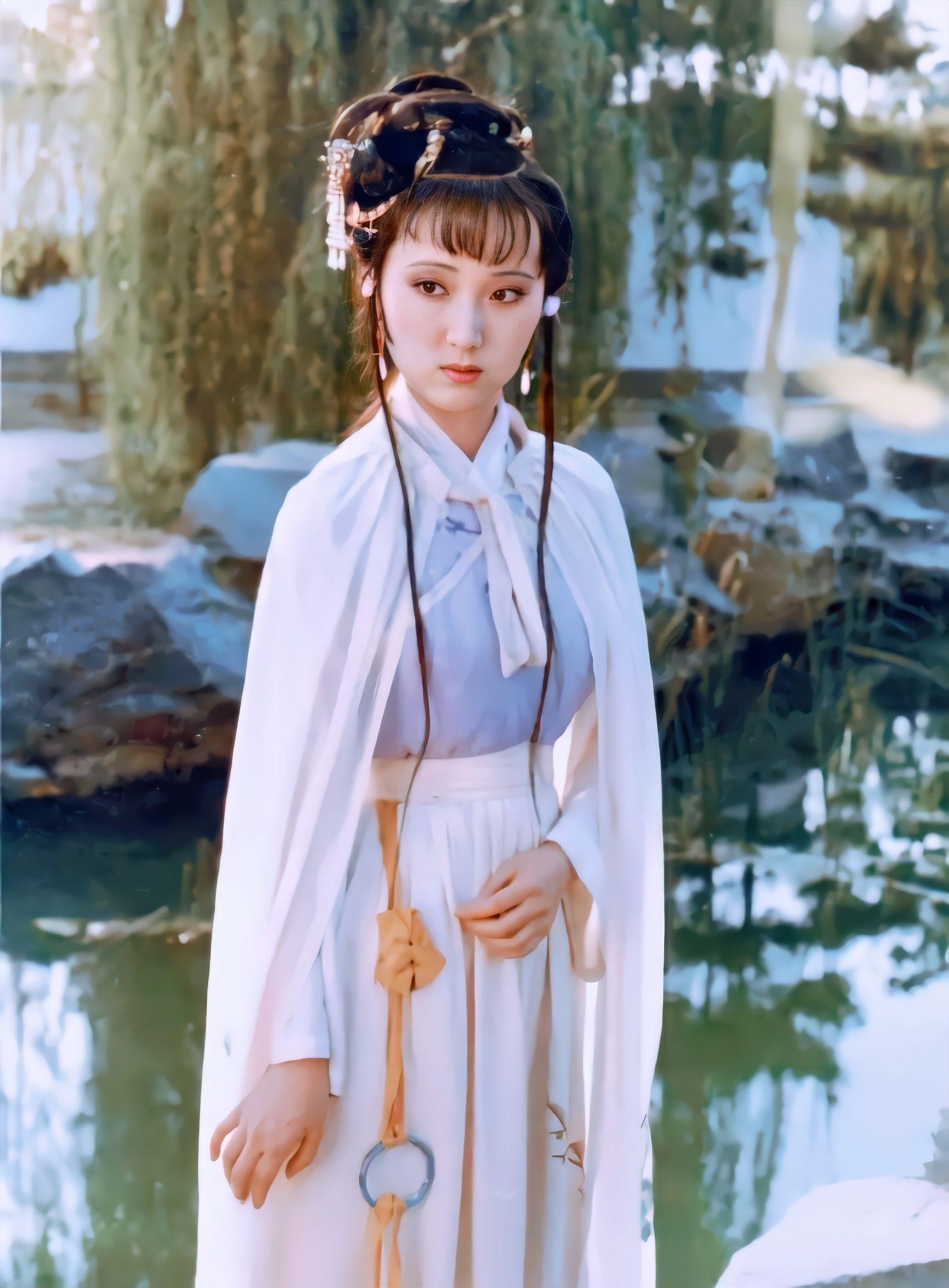 有没有87版林黛玉的高清壁纸可以分享