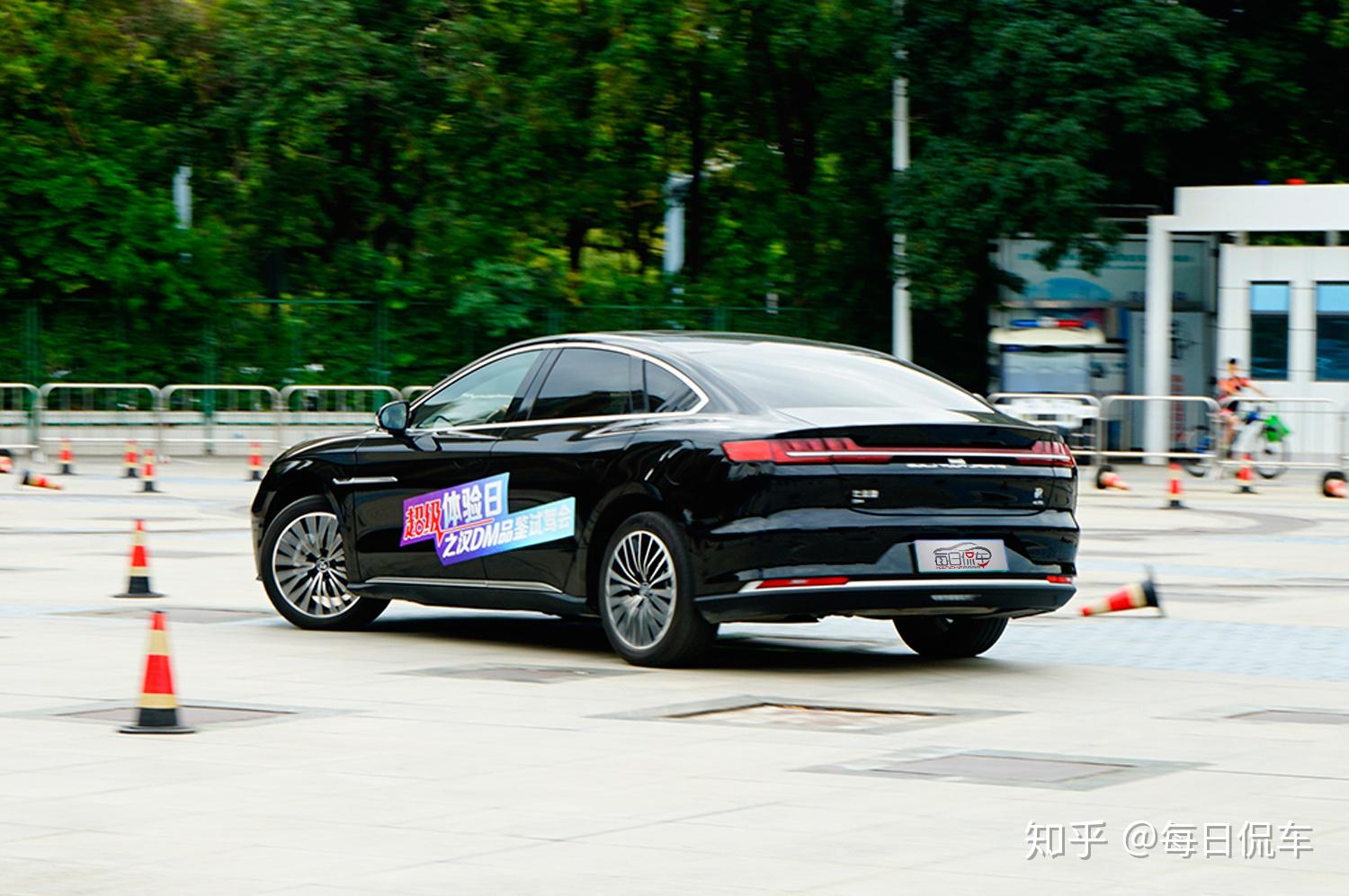 比亚迪股票最高是多少钱 v2-a80cf3aea516eea2a0bd78cc7f885a55_r.jpg