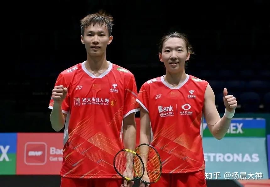 法国赛梁王横扫奥运冠军强势晋级李梓嘉奈良冈携手一轮游