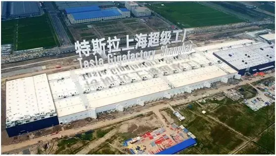 社会主义特斯拉 VS 资本主义蔚来