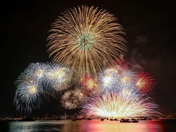 19花火大会日程出炉 跟喜欢的人在烟花下约会吧 知乎