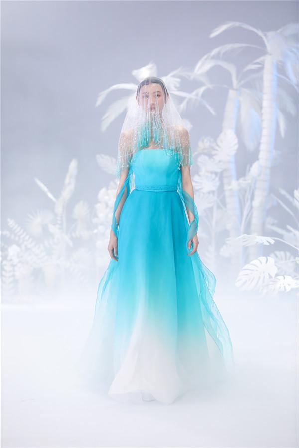 2020秋冬中国国际时装周盖娅传说61熊英若水系列发布会