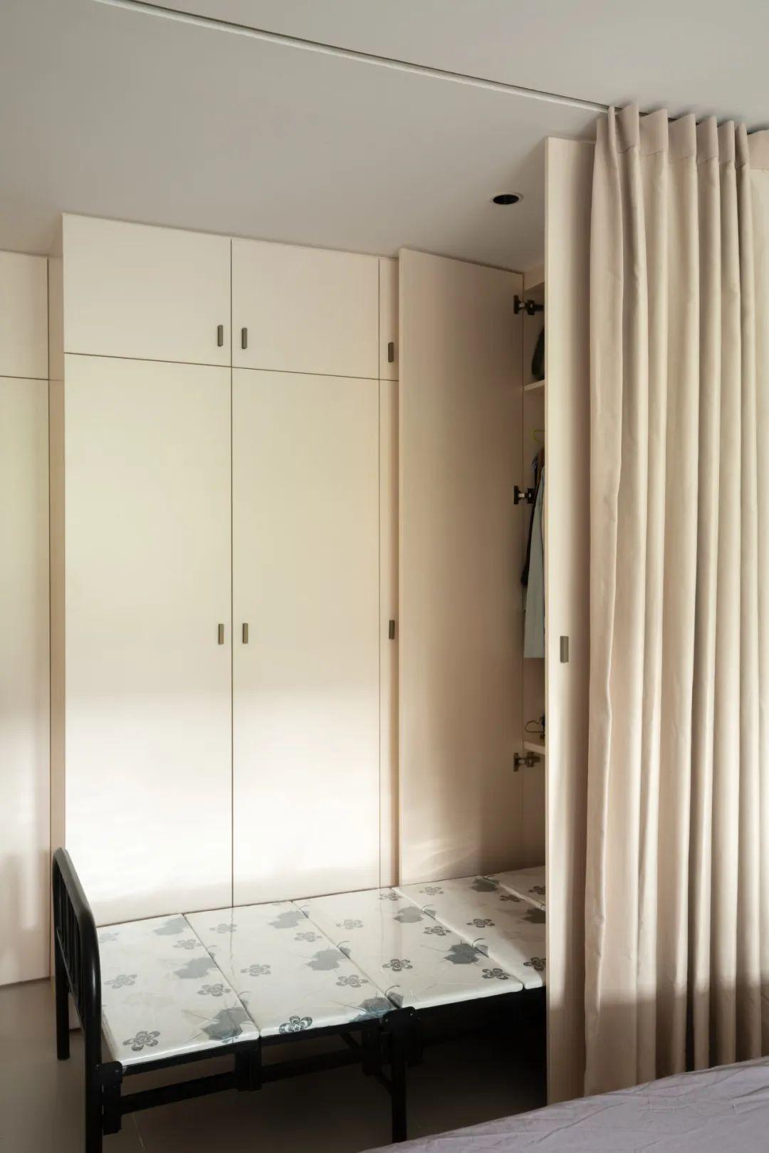 住范儿真实人家46㎡北京老屋养了2只猫100盆草还能放下2m岛台