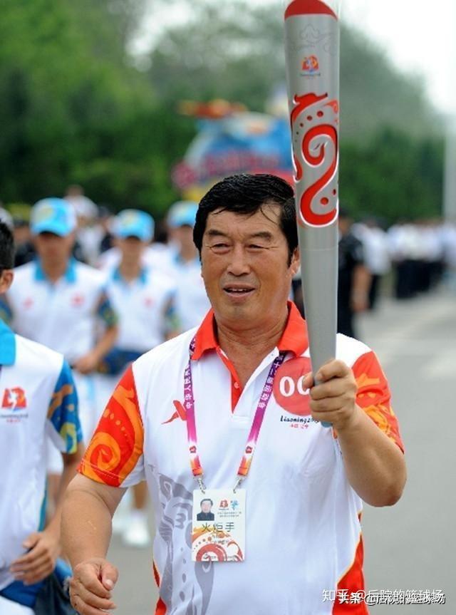 登上春晚的田径英雄马家军，背后的兴奋剂丑闻震惊世界 - 知乎
