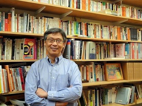 "华语语系"(sinophone)的概念提供了新的批评界面:王德威教授专访 www