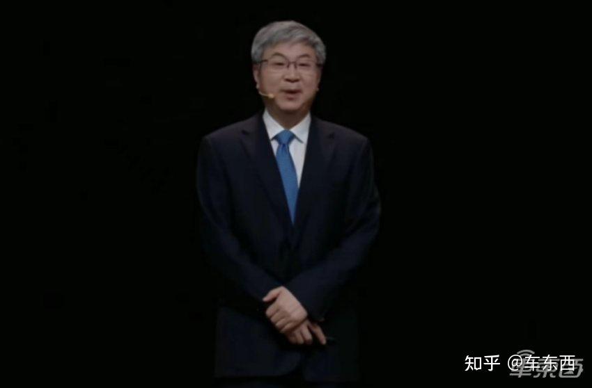 一,一分钟下线一台 余承东尹同跃天天交流