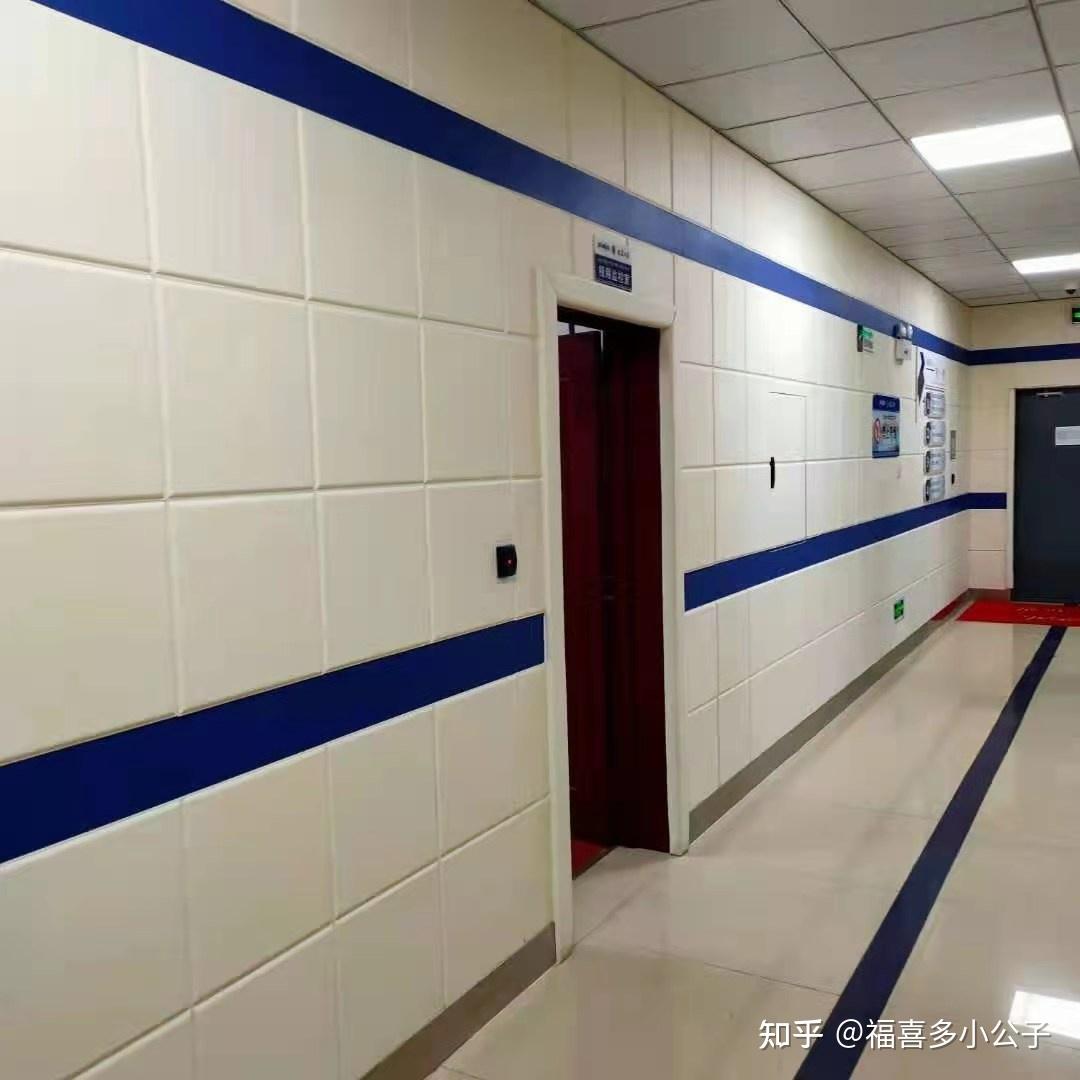 拼接色灰色米色给大家分享几款询问室的安装效果图福喜多小公子