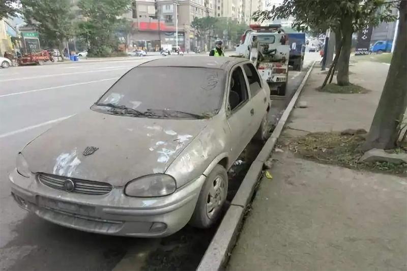 汽车长期停放,多久必须开一次?