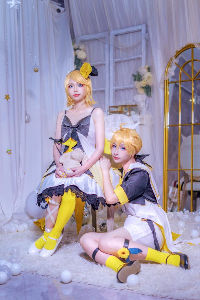 vocaloid镜音双子cosplay