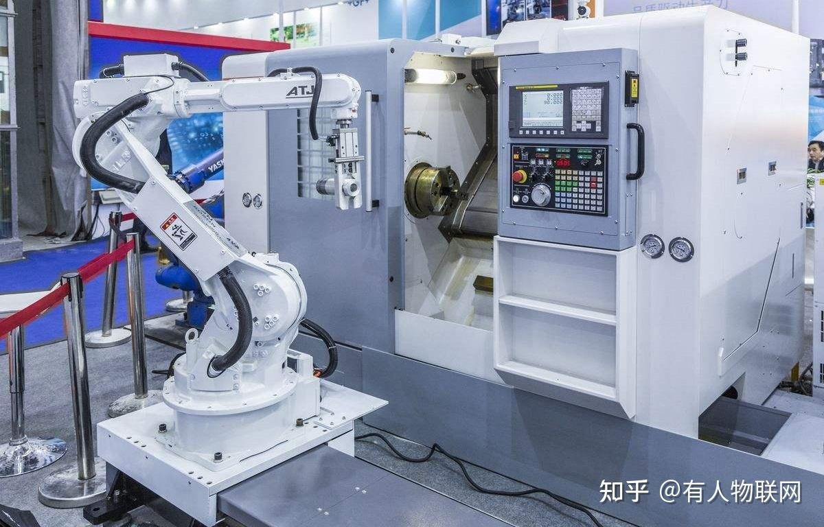CNC-设备展示-深圳市宏展精密机械有限公司