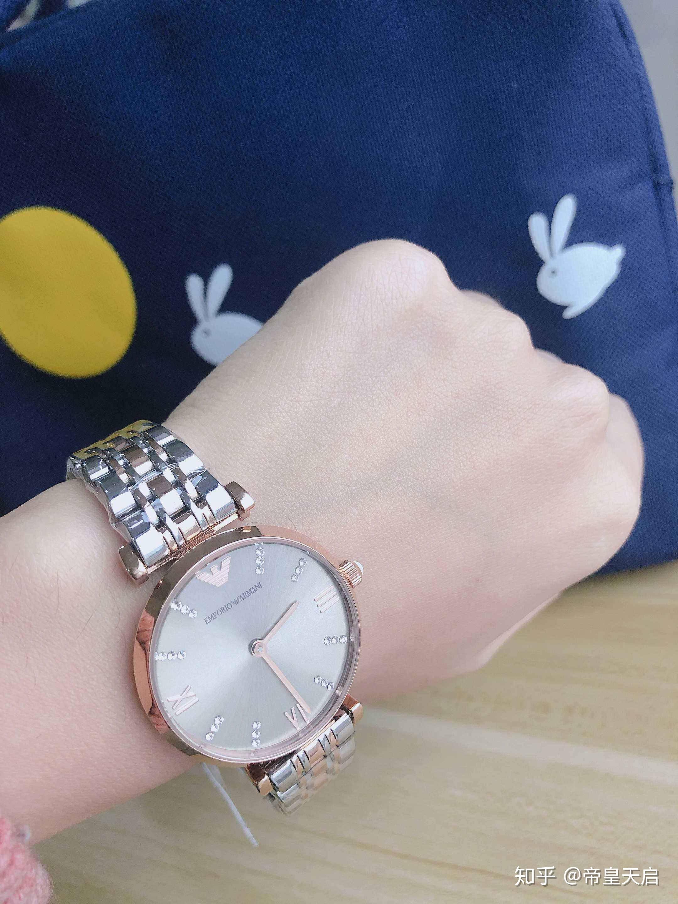 气质爆表的阿玛尼ar1840镶钻手表