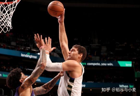 用精准投篮和防守统治赛场