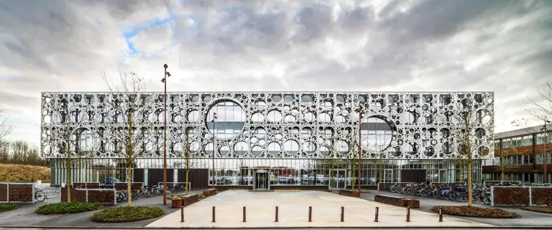 荷导探校南丹麦大学安徒生的家乡居然还有一所如此深藏不露的种子选手