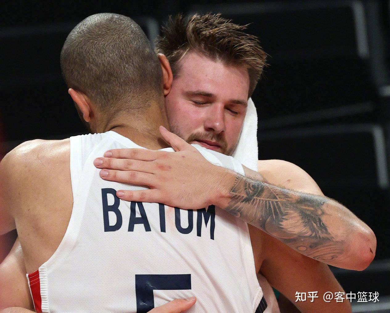 最后传球引发质疑！东契奇一番话正面回应，巴图姆：未来是他的- 知乎