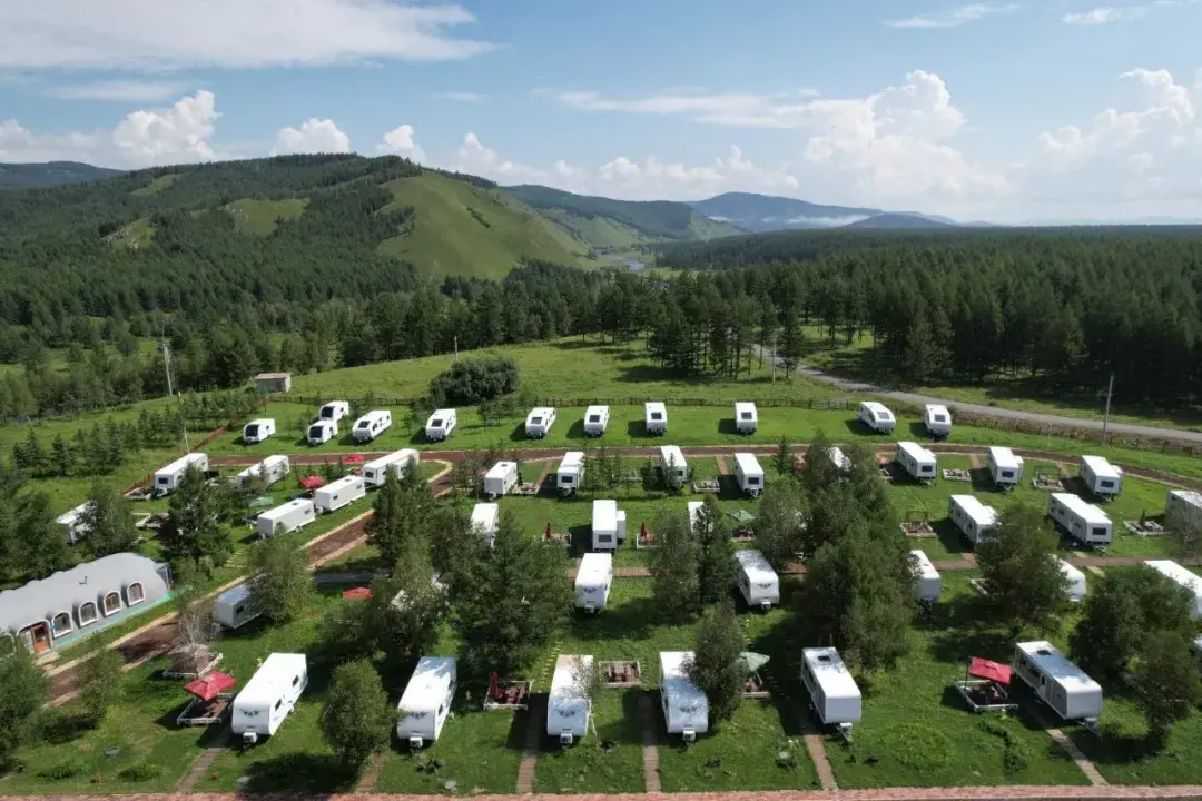这个登上央视《航拍中国》的营地,给你一场秋天的魅力邂逅! - 知乎