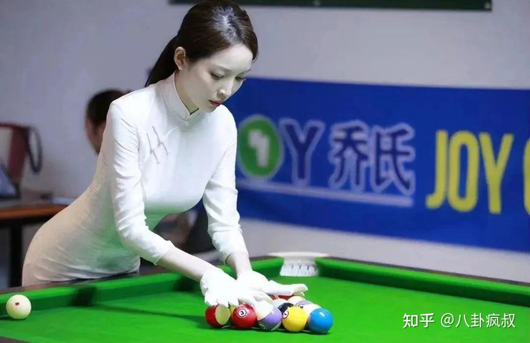 王钟瑶│凹凸身材，太顶了 - 知乎
