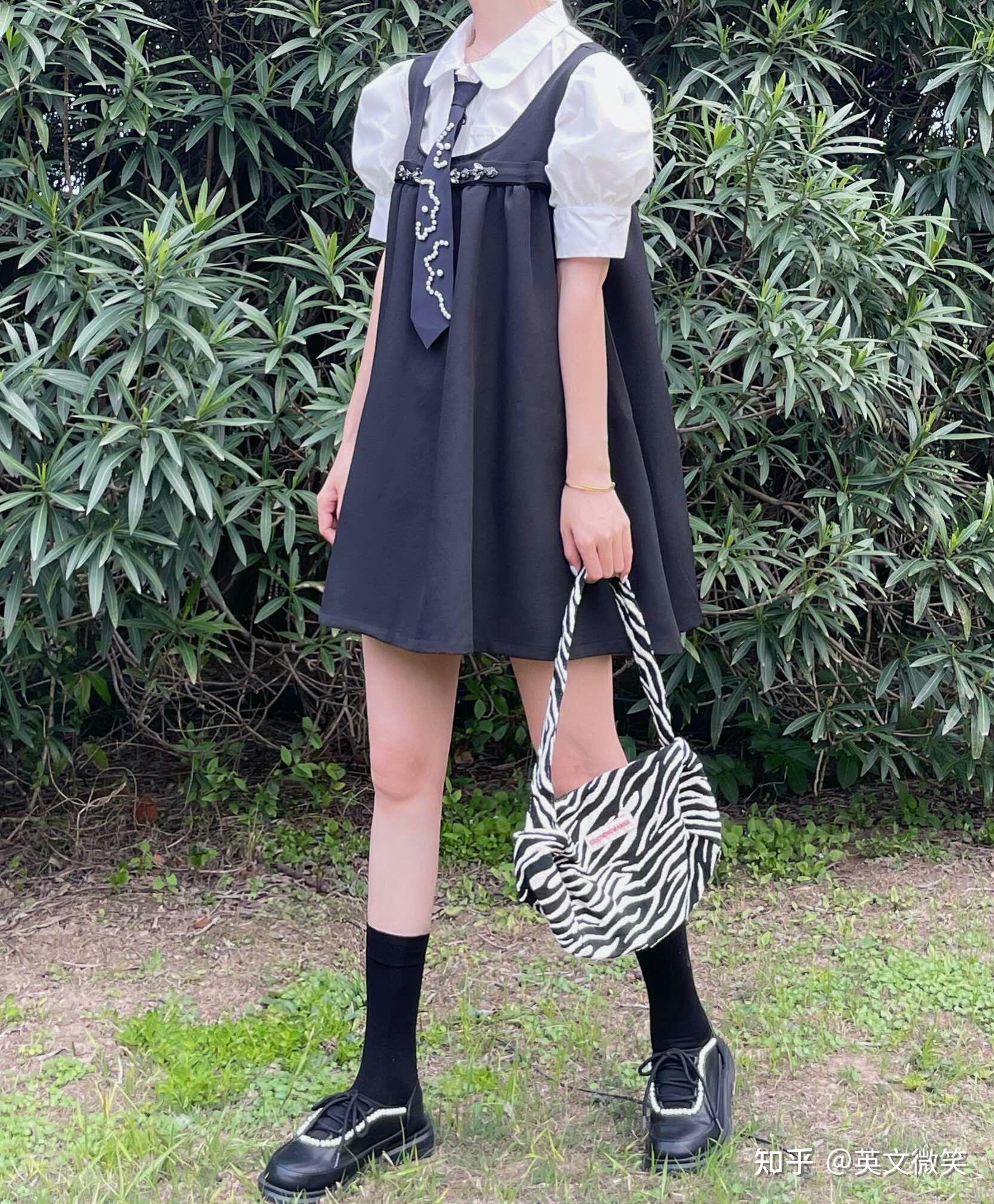 有哪些女大学生好看的夏季穿搭