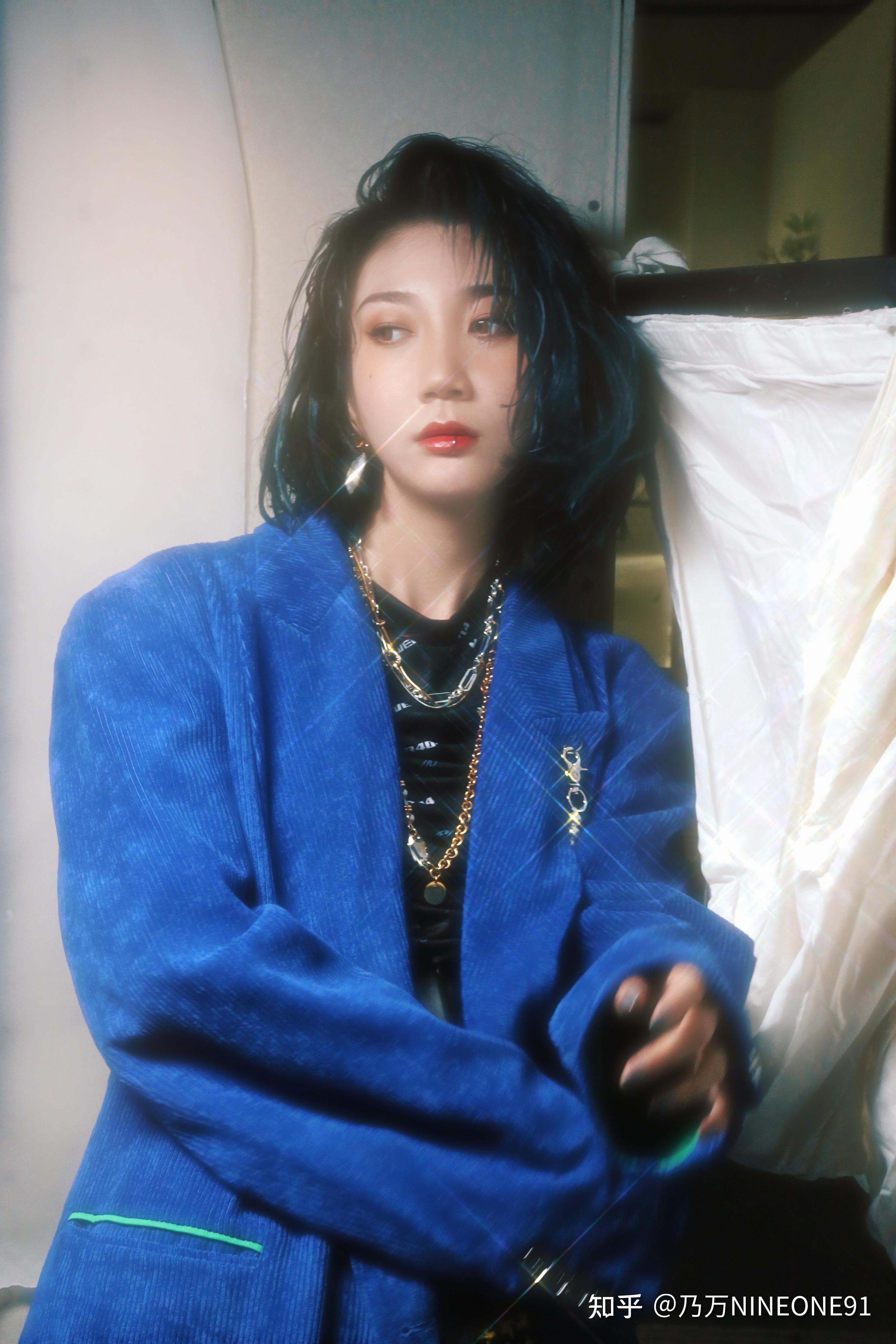 20 #wr/oc12 人赞同了该文章歌手,代表作《but u》《风的颜色》乃万