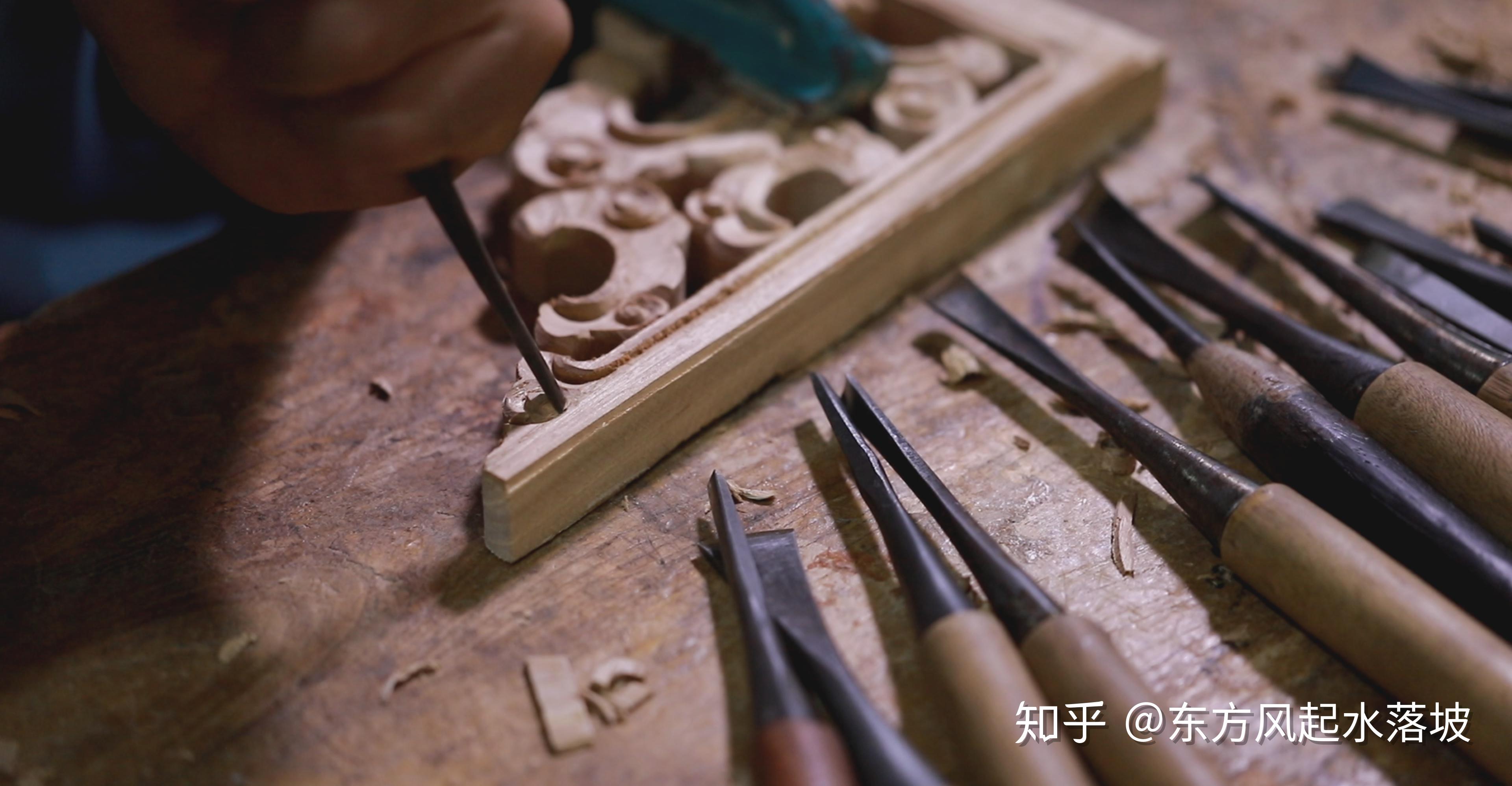 80后木雕手艺人郭新泽水落坡的手艺人们