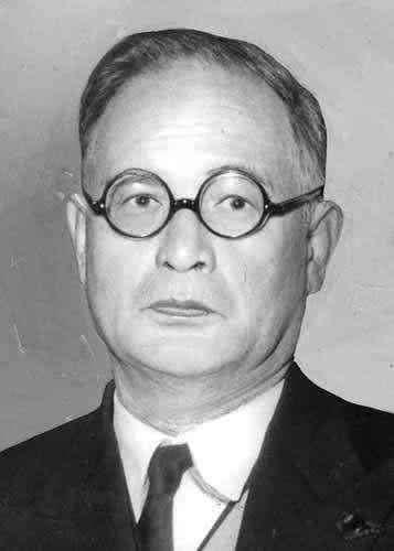 63年前今天 一只脚站起来的甲级战犯 日本的外交奇才重光葵去世 知乎