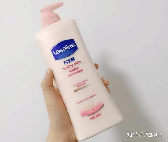 南柚美白身体乳成分是什么(南柚美白身体乳成分是什么意思)