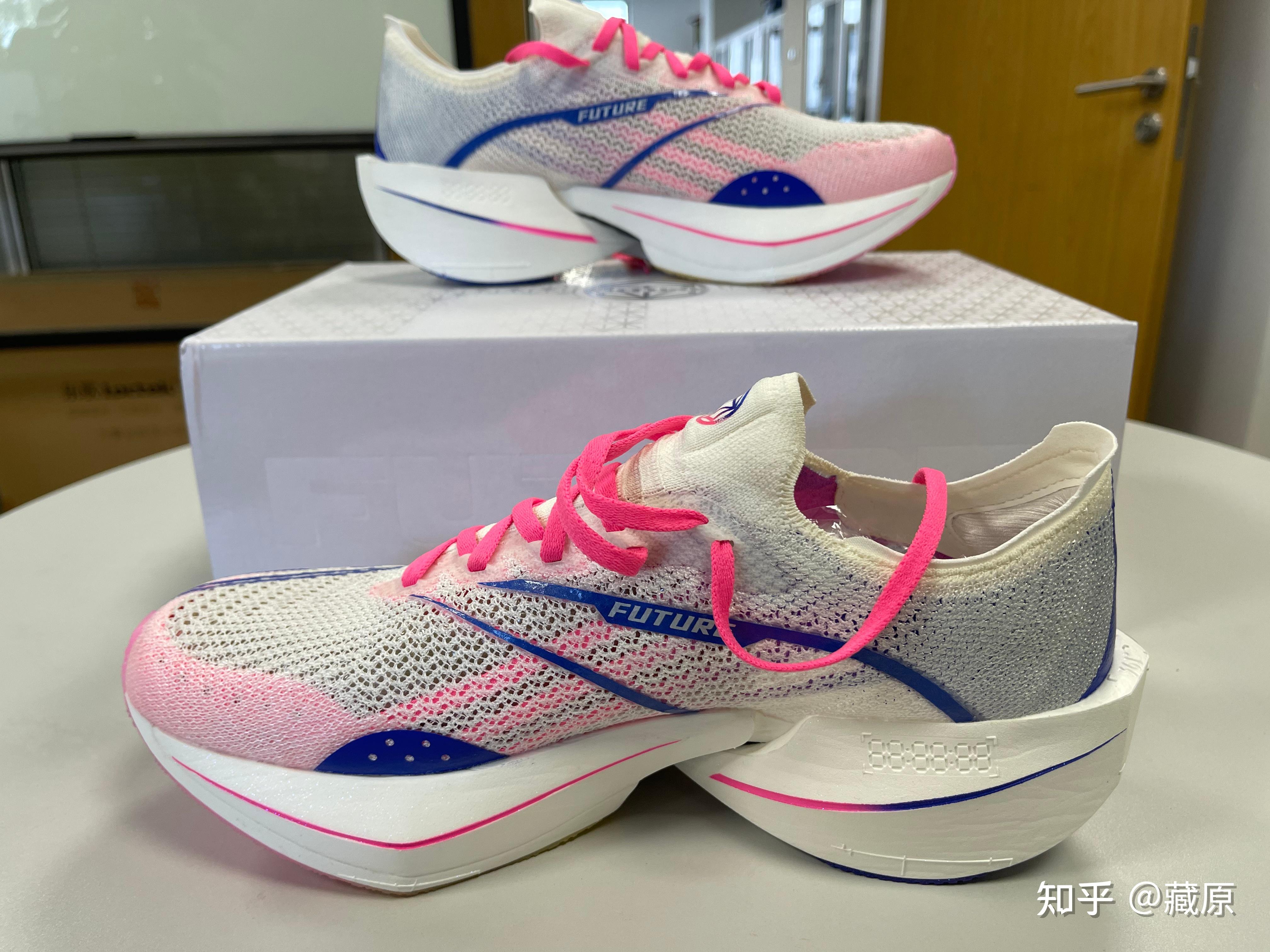 碳板竞速跑鞋的"国货之光":361° 飞飚 future 跑鞋评测 - 知乎