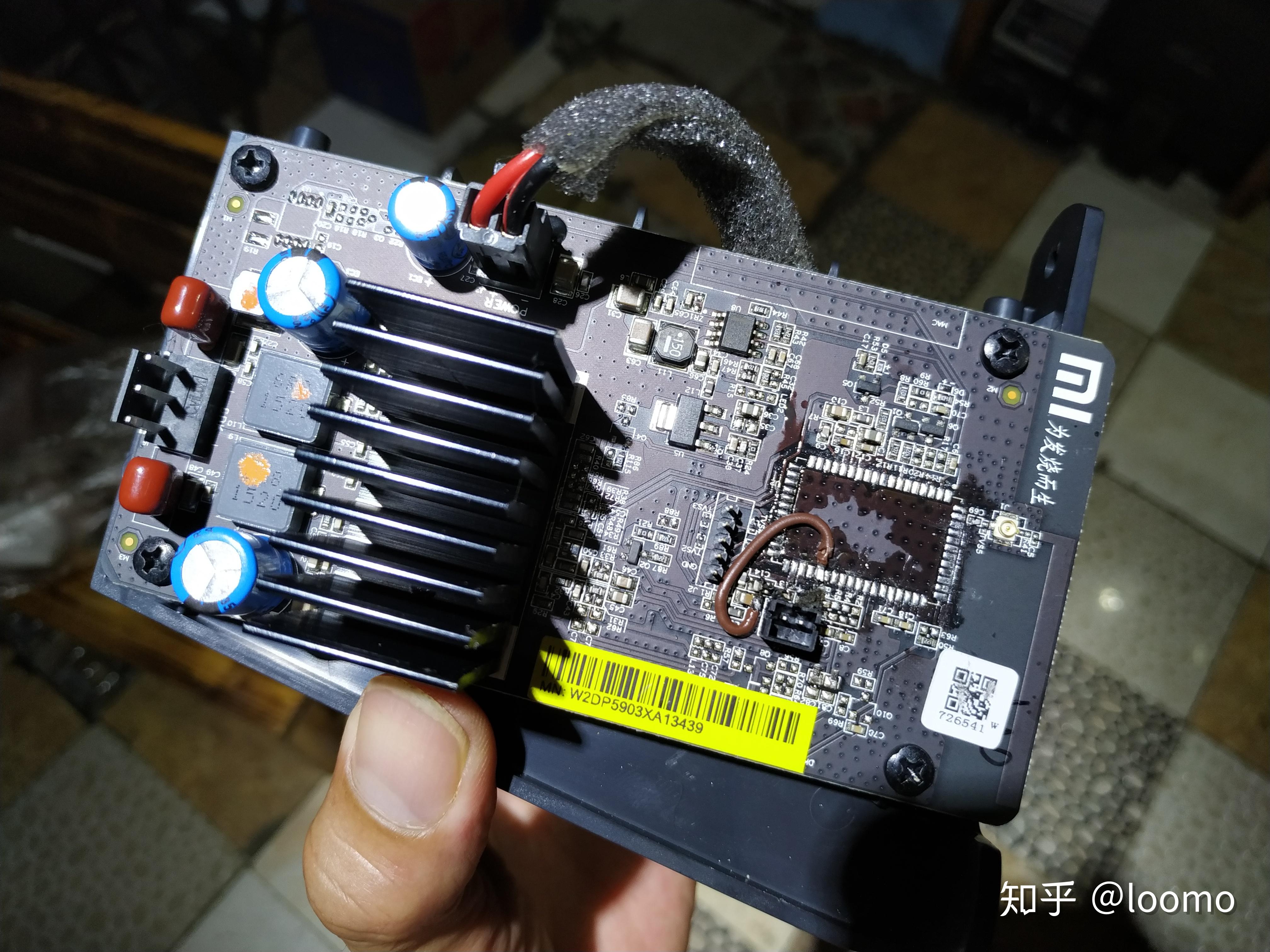 拆修小米低音炮并改音频输入