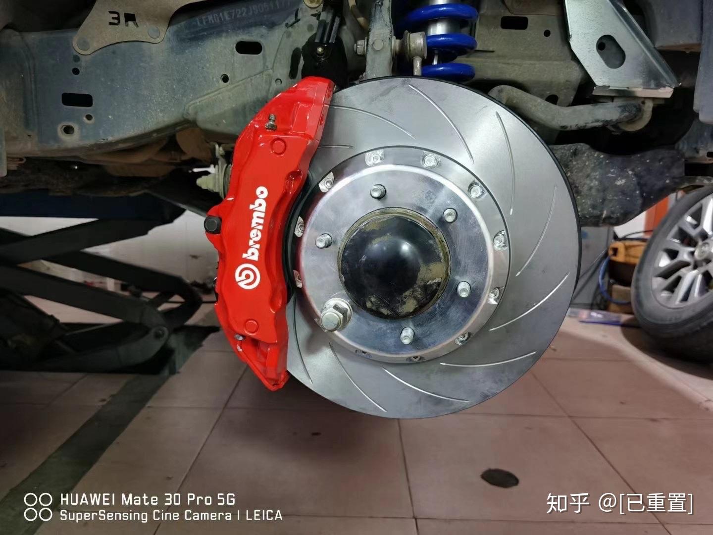 普拉多 刹车升级布雷博brembo前6后4套装，上车完美 知乎 7888