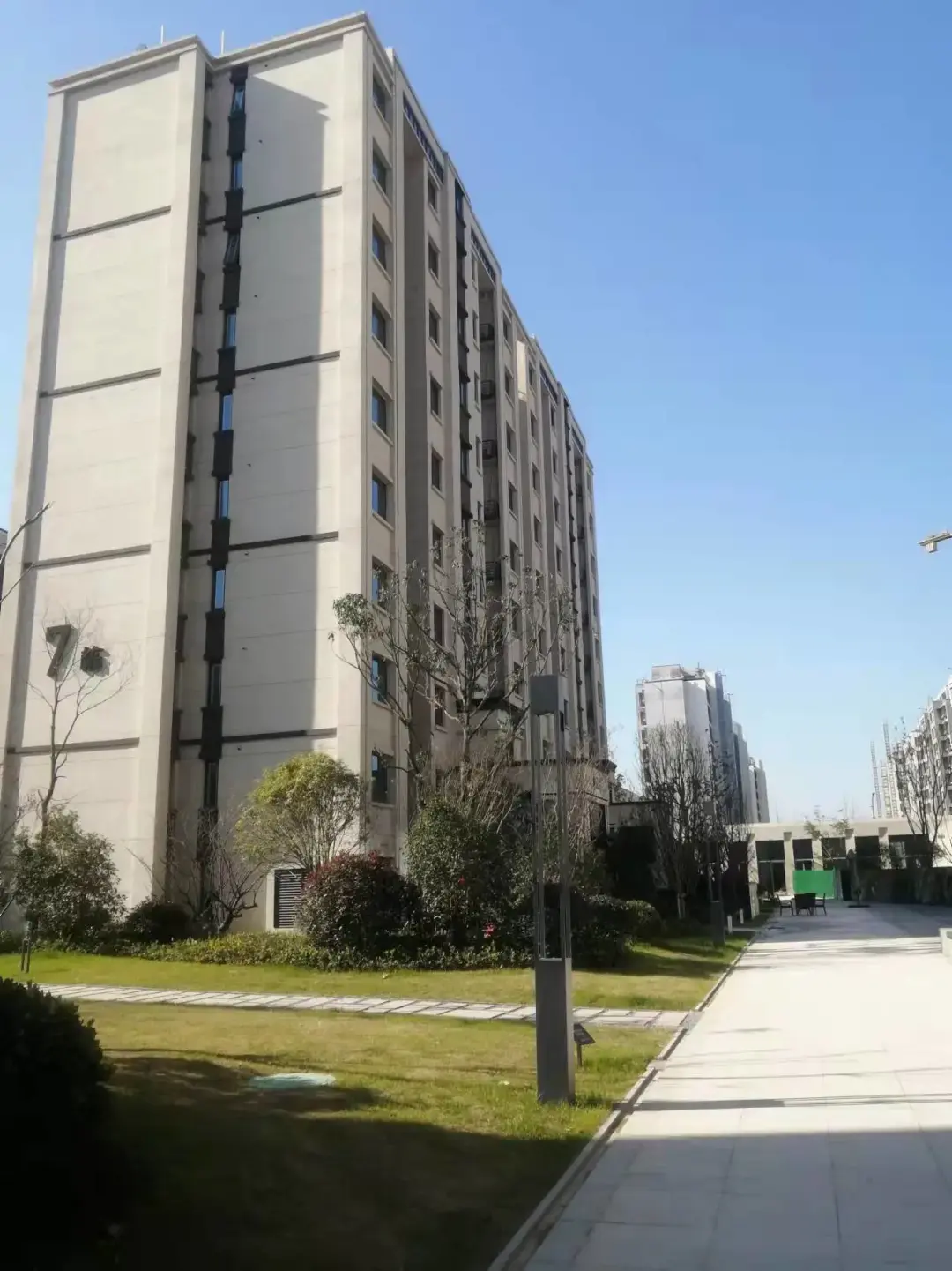 江宁禄口仁寿路10号楼盘名称:中骏合景柏景湾