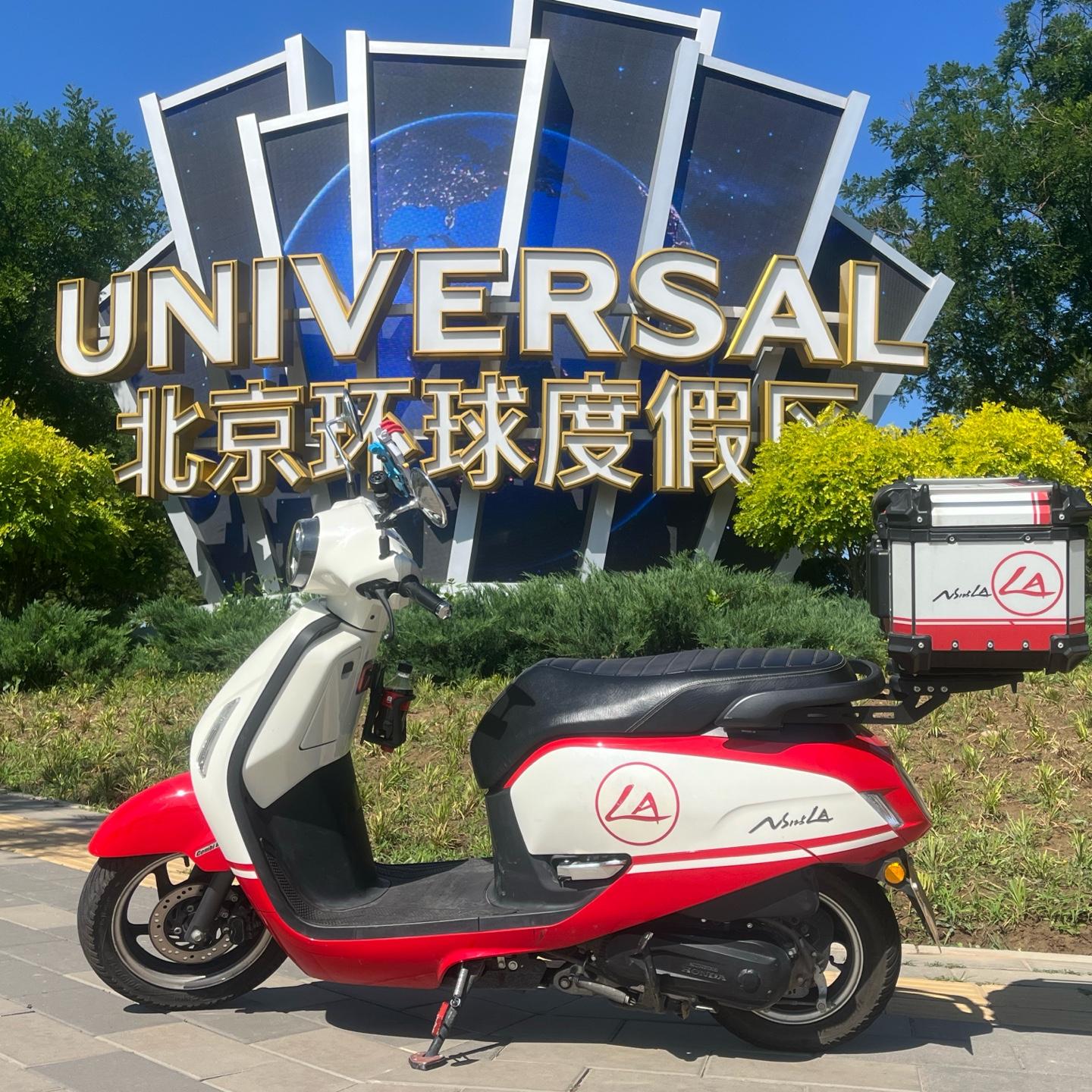 北京地铁车门媒体