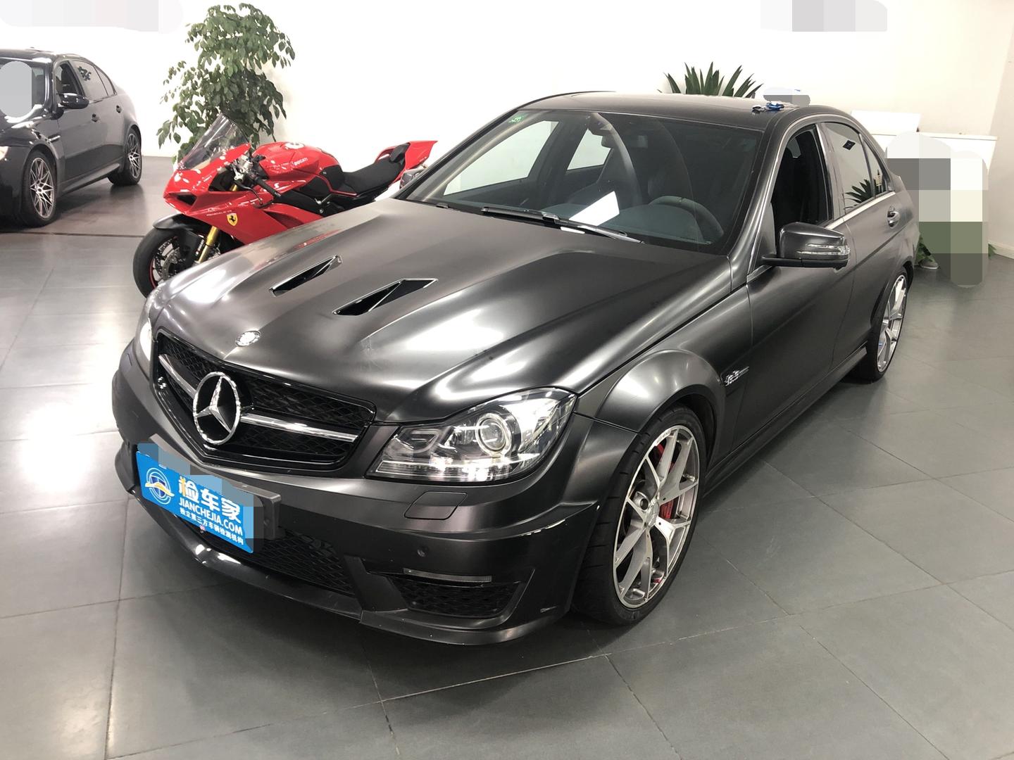 三万公里贬值一半 49万买辆奔驰c63真香 买主 马上付定金 知乎