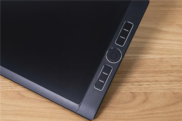 メール便不可】 MobileStudio Pro 美品 13 タブレット - tomatismexico