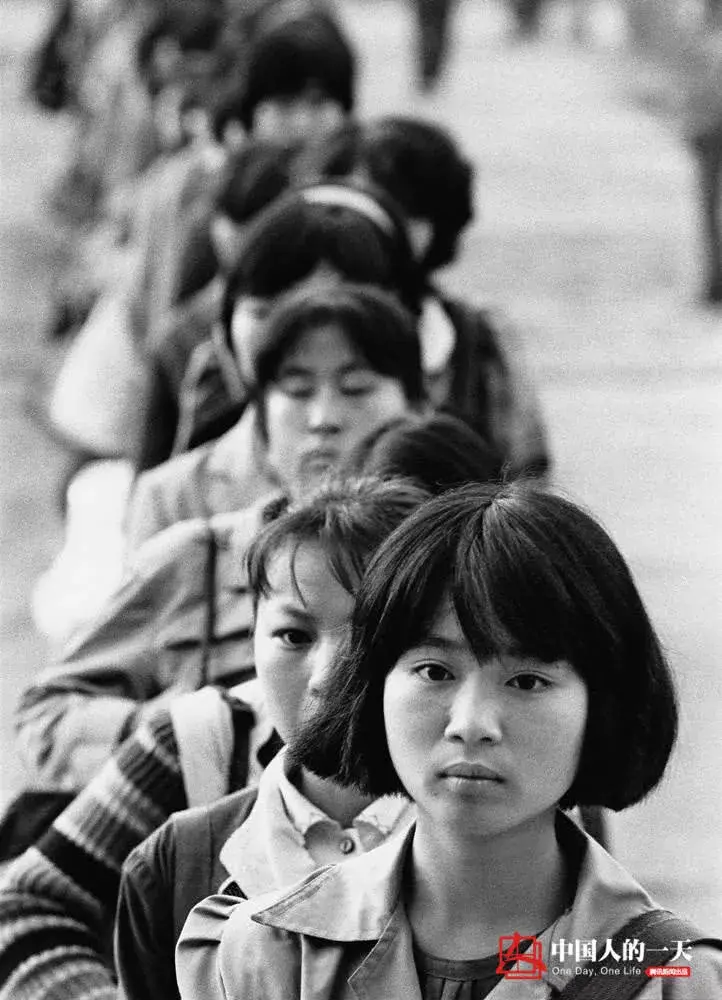 (一)如果说,7,80年代走出来的打工妹,还只是一个差异不大的模糊群像.