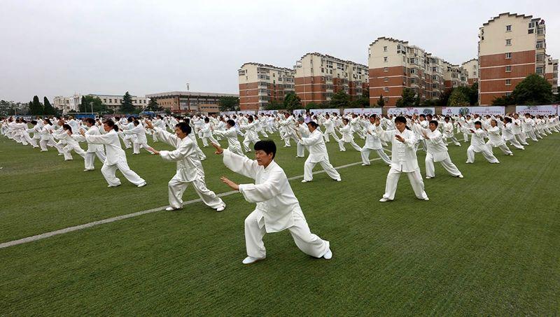 什么叫24式太极拳 v2-aad1254104ef9cb5afd28076fd62da92_1440w.jpg?source=172ae18b