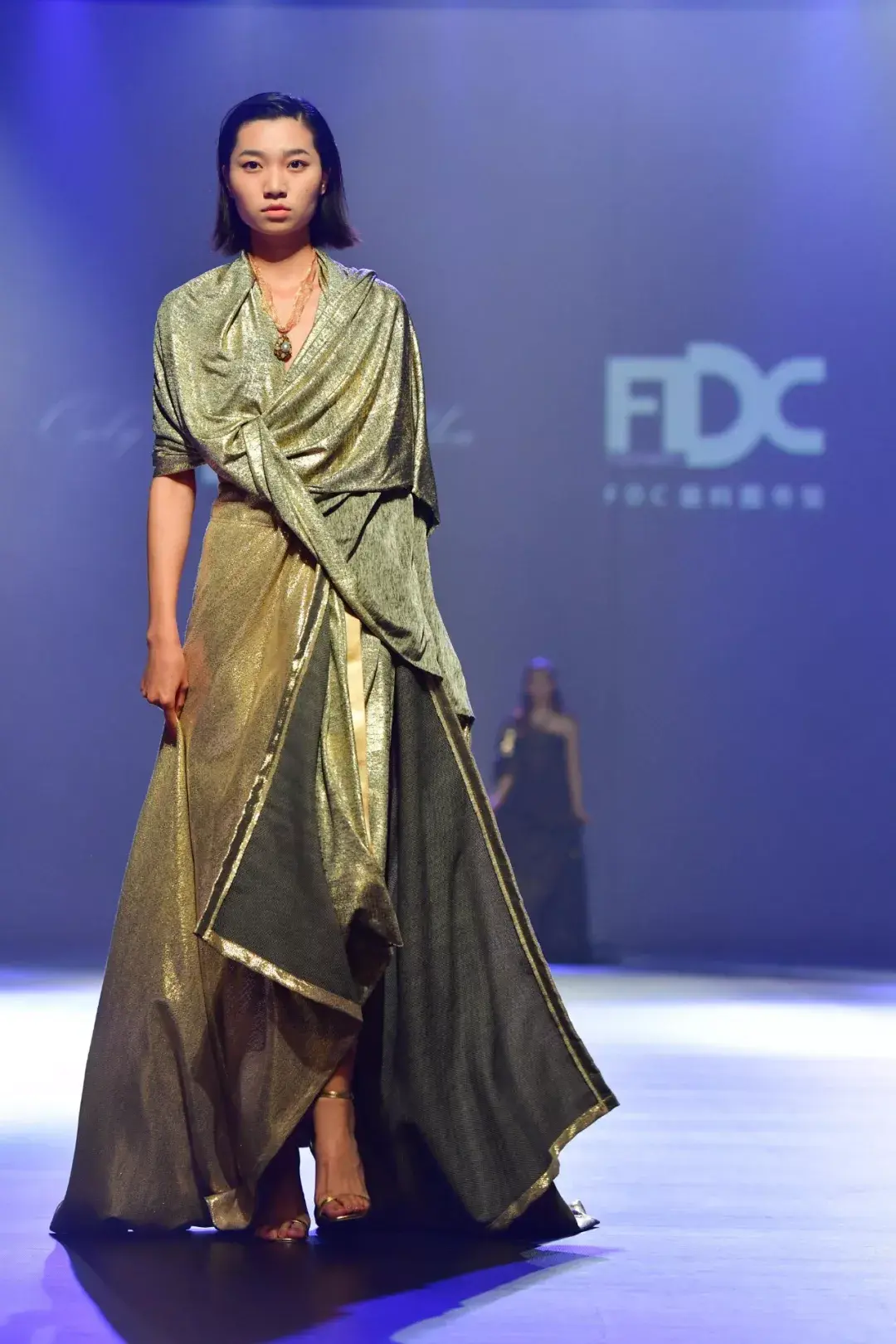 fdc已储存了全球近千万种面料的数据,能给设计师提供最大的灵感来源