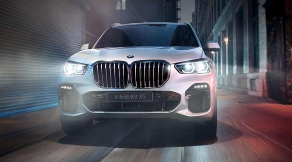 宝马款x5到店2 0t 3 0t四款车型 要排量动力还是选配置 知乎